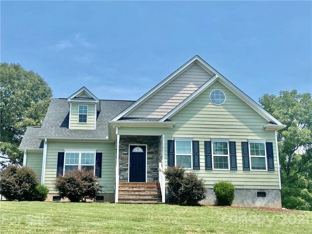 724 Mcswain Road - Photo 1