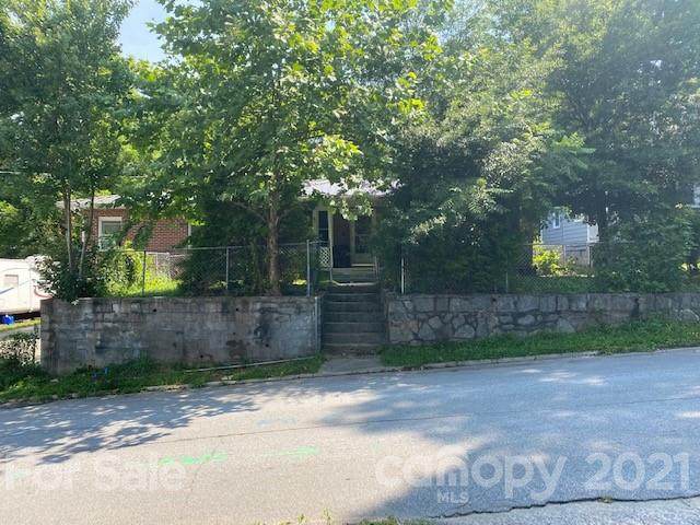 228 Oakdale Street - Photo 1