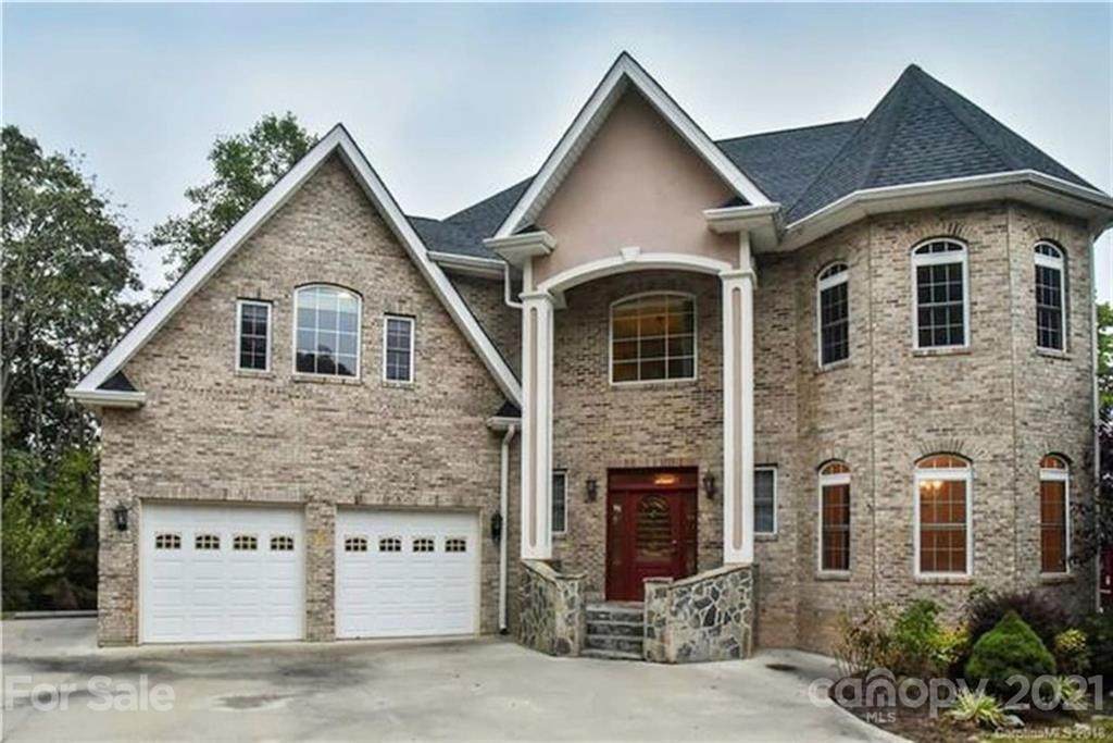 55 Timberwood Drive - Photo 1
