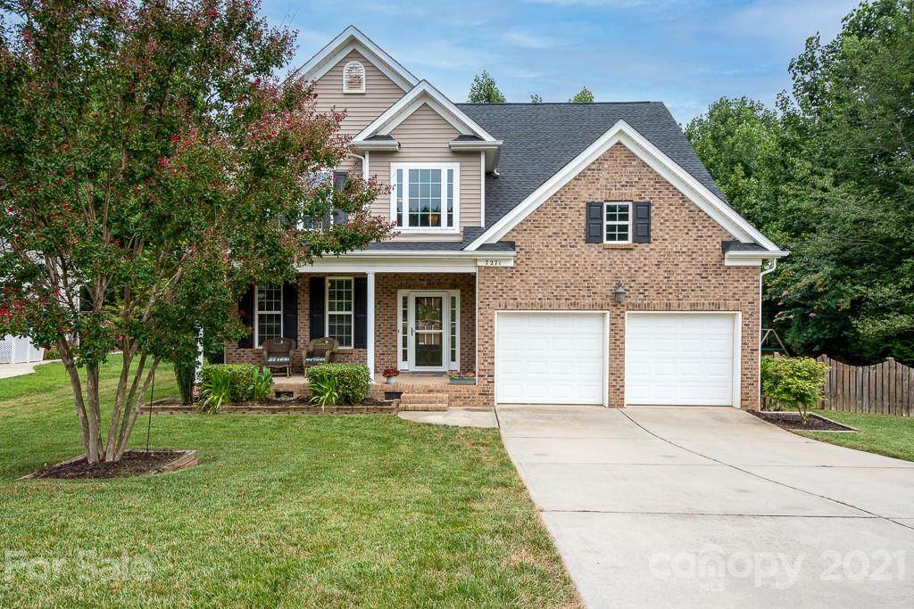 7271 Oxford Bluff Drive - Photo 1