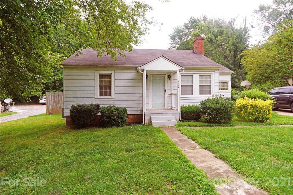 1214 11th Street - Photo 1