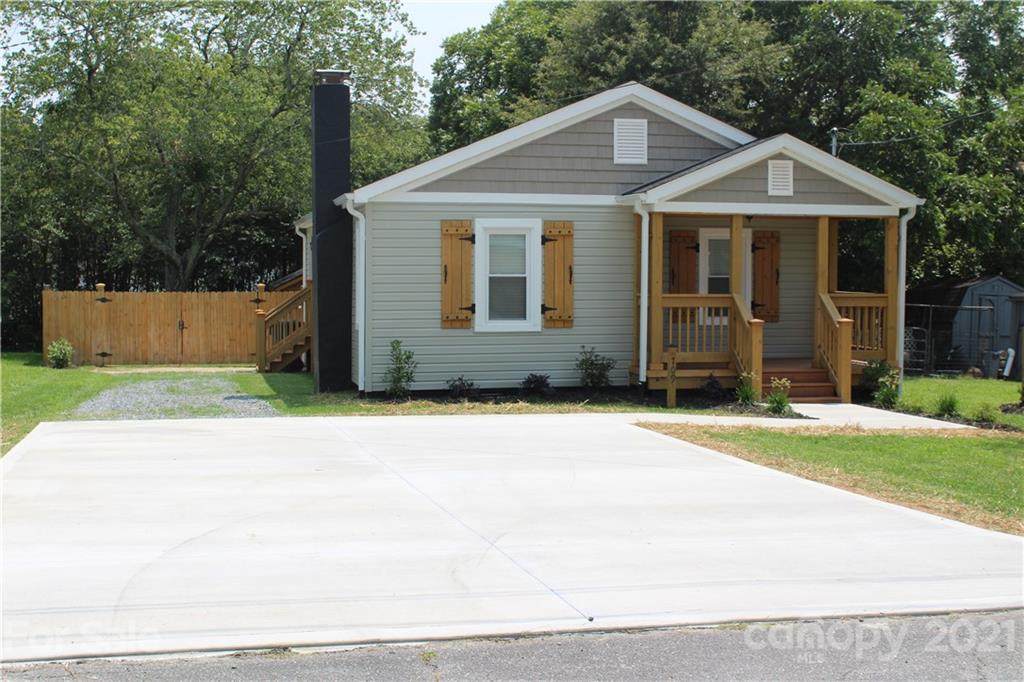 709 Self Street - Photo 1