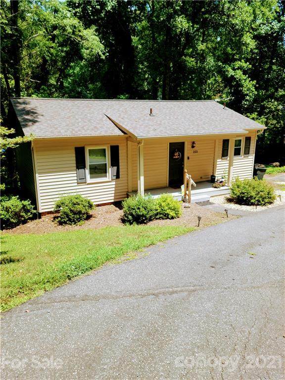 222 Davis Drive - Photo 1