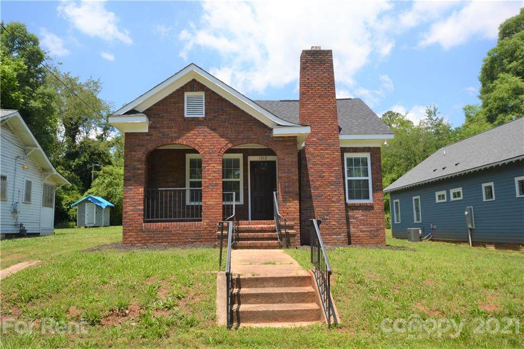 1012 Vanizer Street - Photo 1