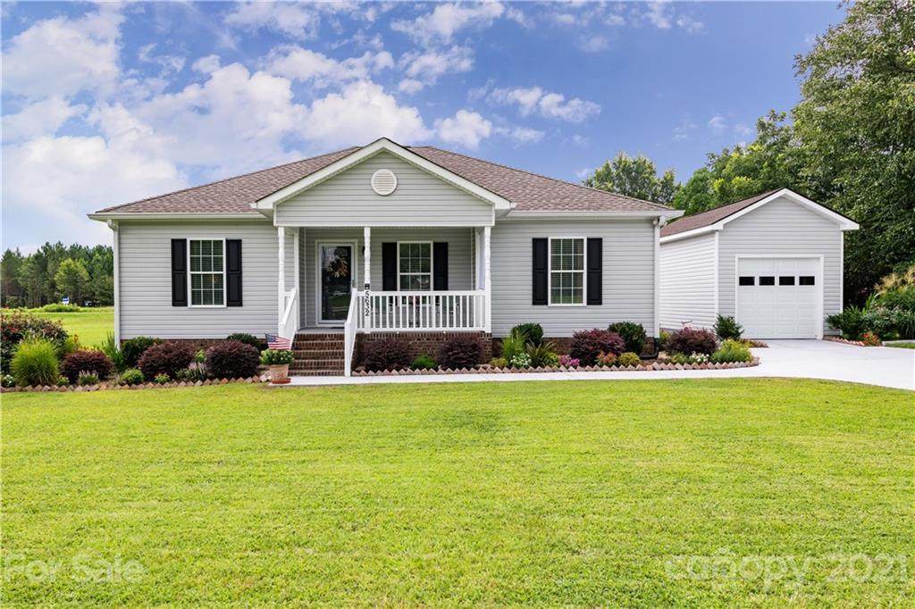 5632 Main Street - Photo 1