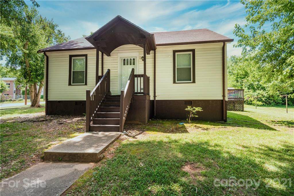 245 6th Avenue - Photo 1