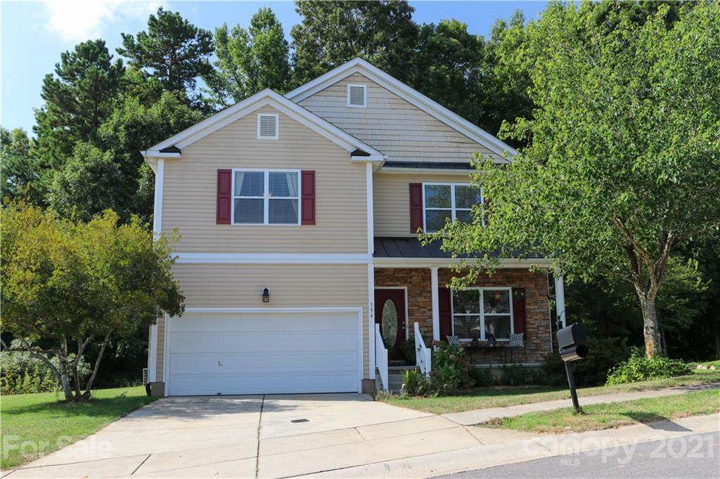 154 Flanders Drive - Photo 1