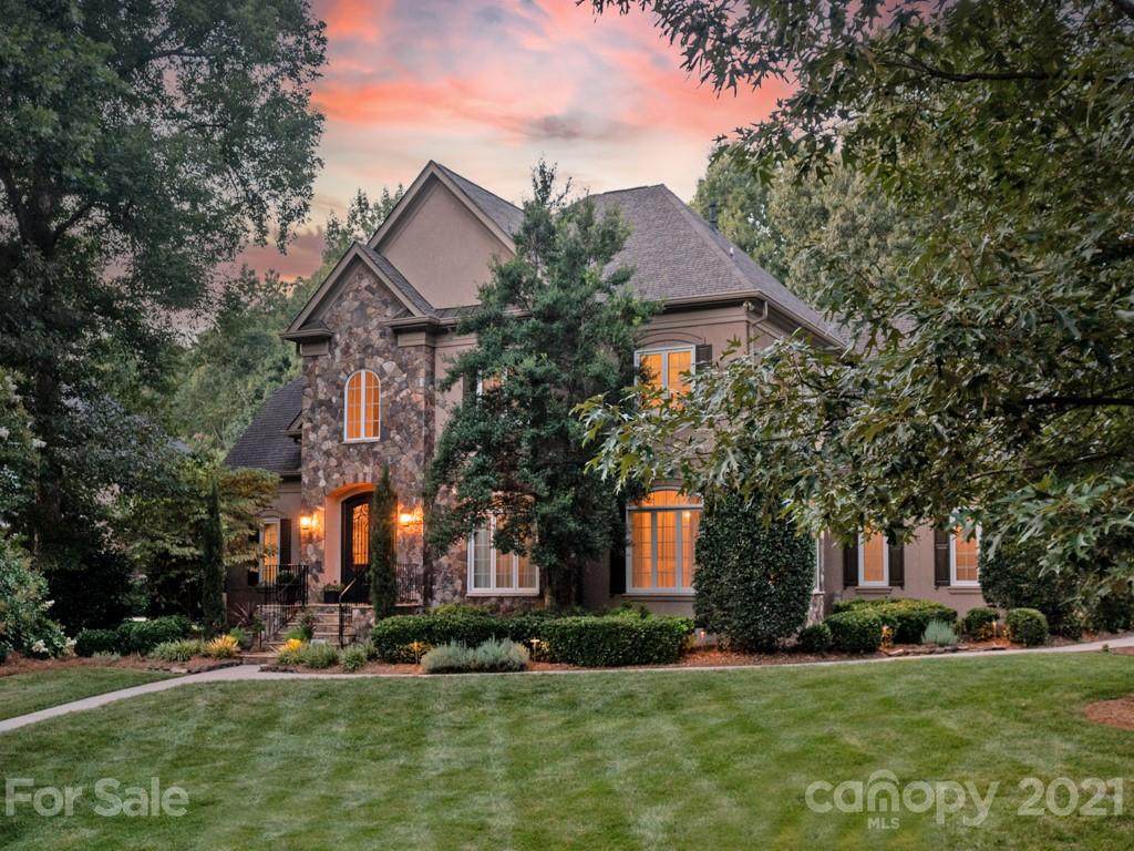 2004 Kings Manor Drive - Photo 1