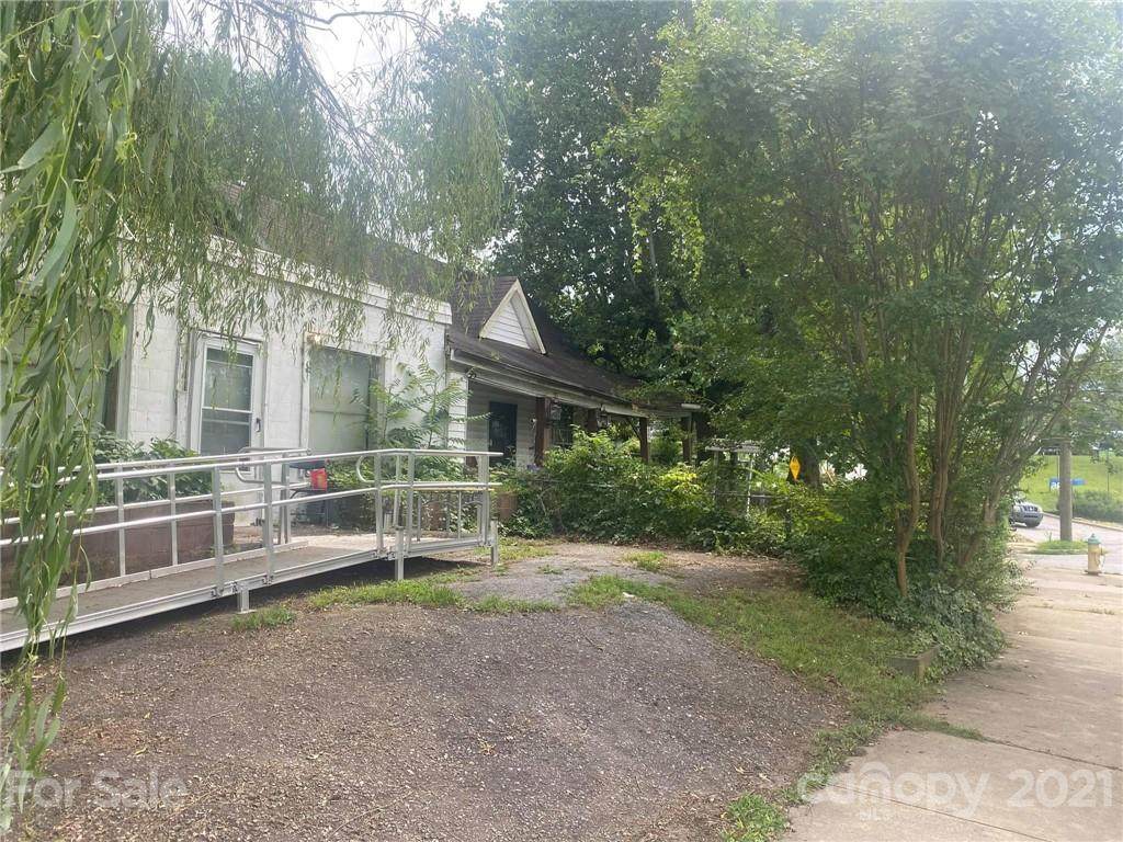 344 Haywood Street - Photo 1