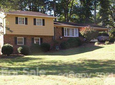 1024 Cumberland Drive - Photo 1