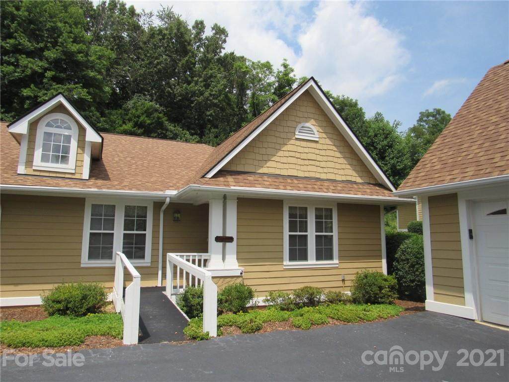 1303 Hyde Park Drive - Photo 1
