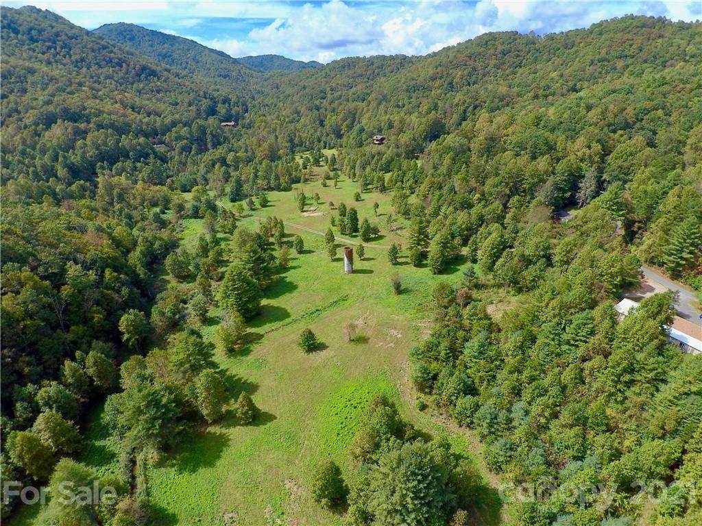 000 Country Club Drive - Photo 1