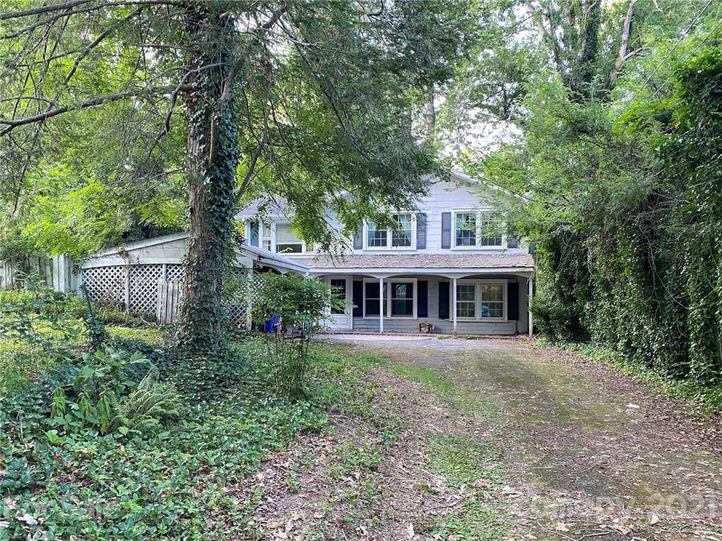 608 Ferncliff Lane - Photo 1