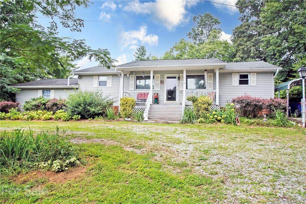 279 Jackson Loop Road - Photo 1