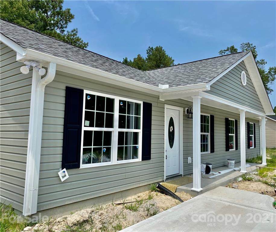 1427 Foxbrook Circle - Photo 1