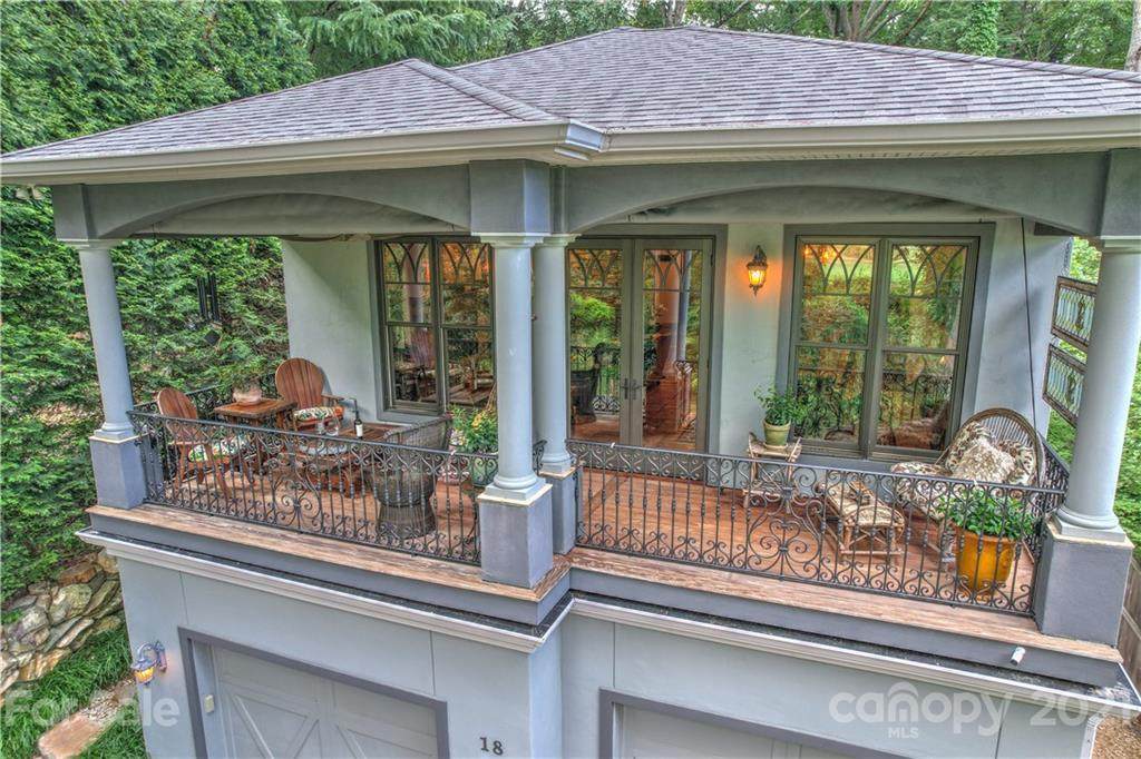 18 Woodlink Road - Photo 1