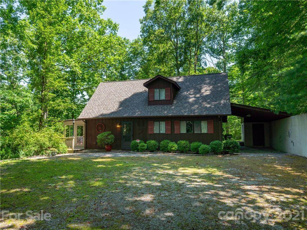233 Chriscott Lane - Photo 1