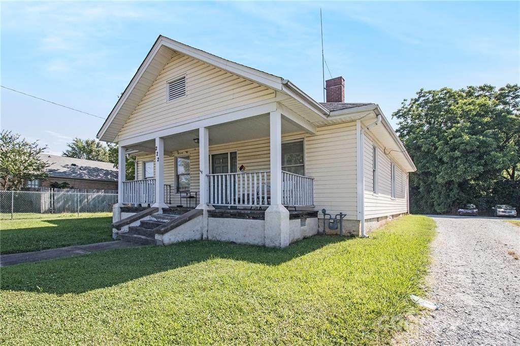 222 Mocksville Avenue - Photo 1