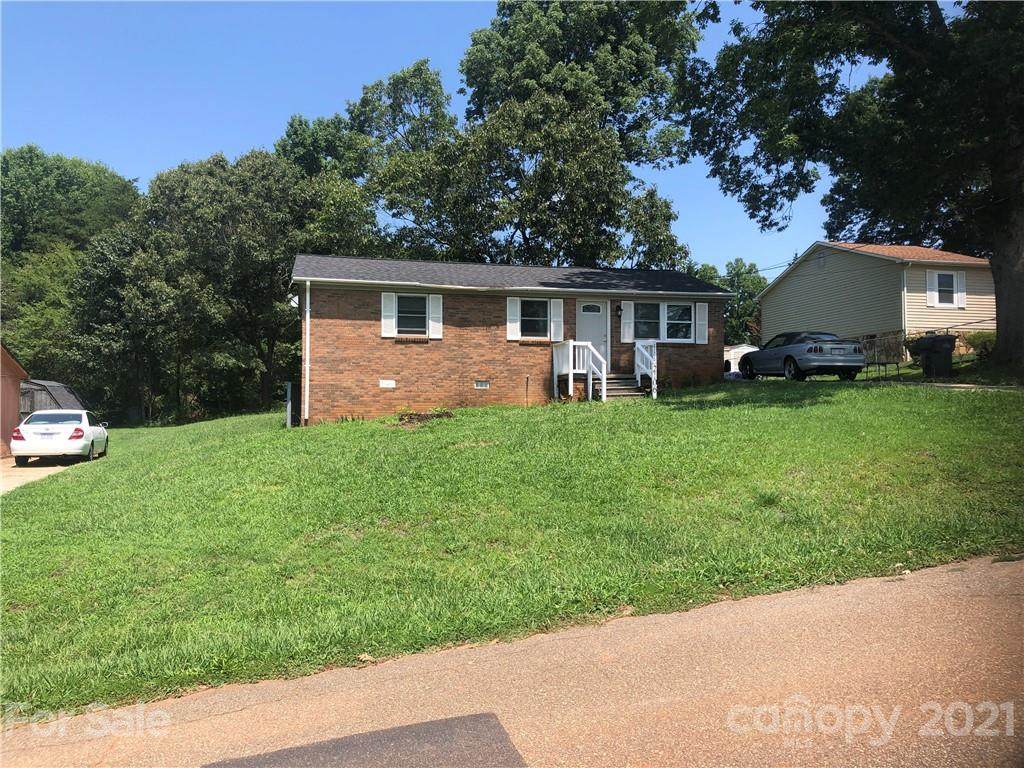 2106 Kennedy Drive - Photo 1