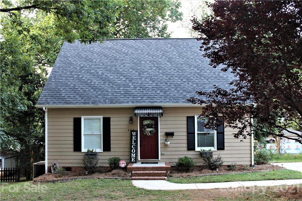 112 Myrtle Street - Photo 1