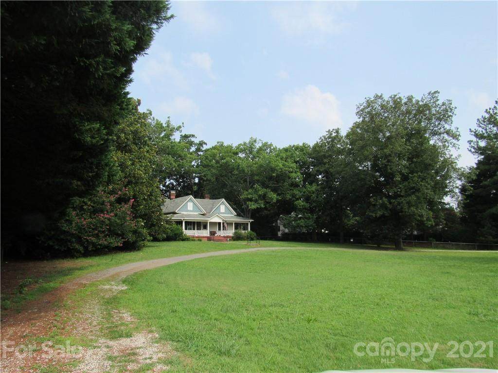 11902 Elm Lane - Photo 1
