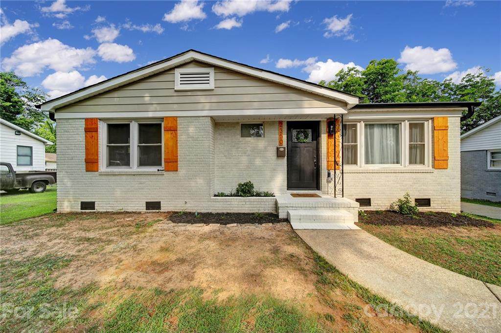2350 Pruitt Street - Photo 1