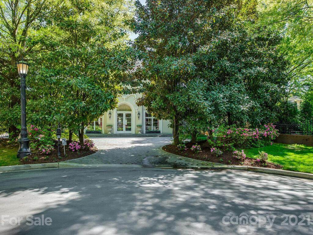 7216 Country View Court - Photo 1