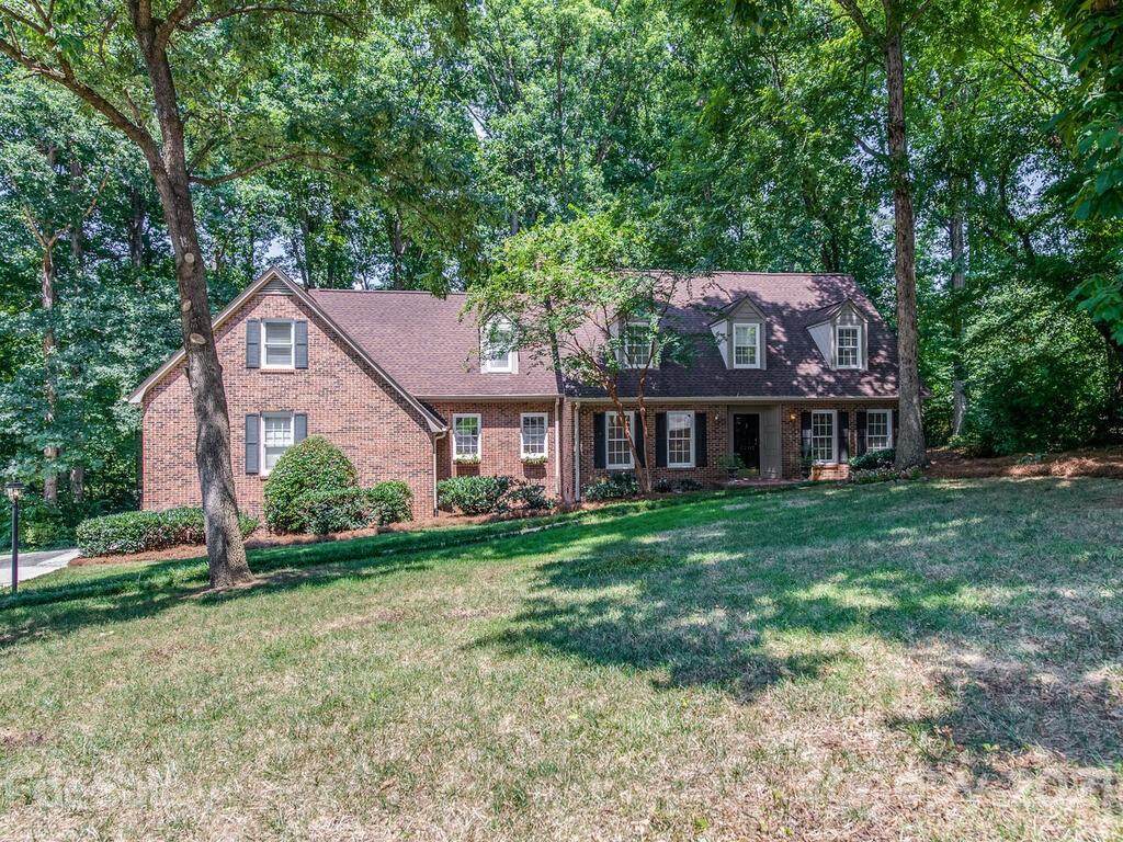 2201 Whilden Court - Photo 1