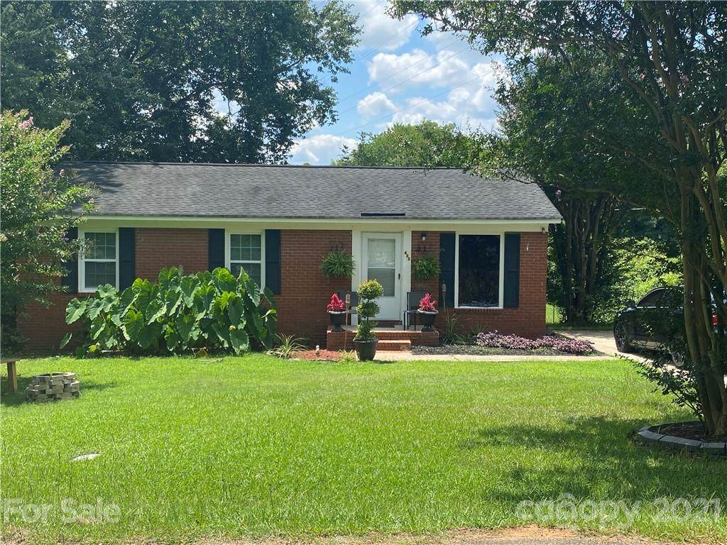 296 Wylie Park Road - Photo 1