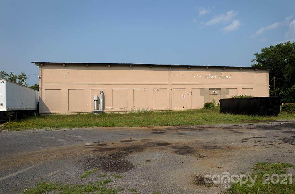 200 Klumac Road - Photo 1