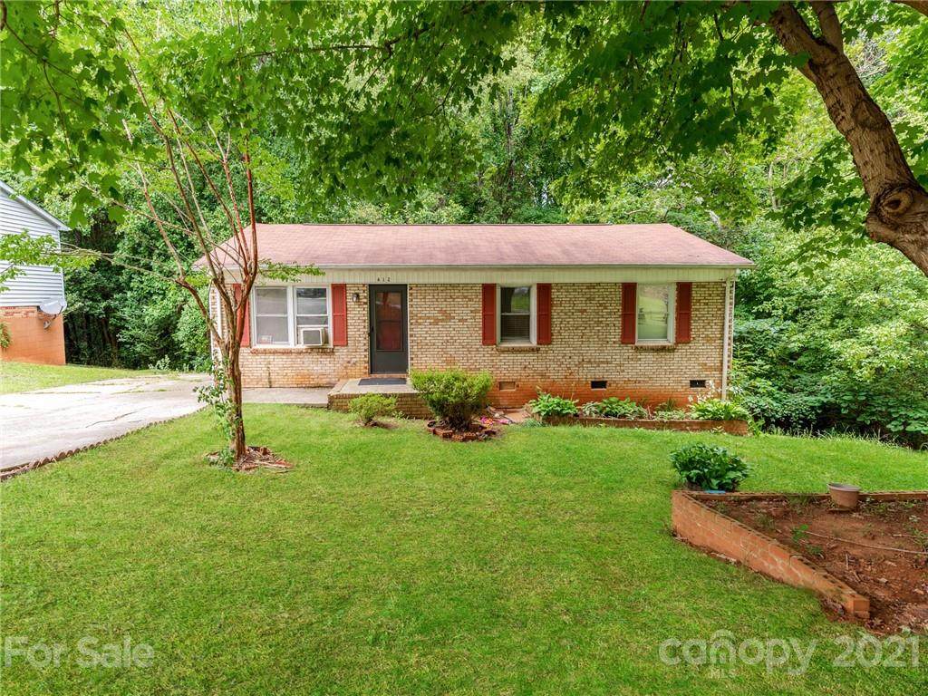 612 Colebrook Drive - Photo 1
