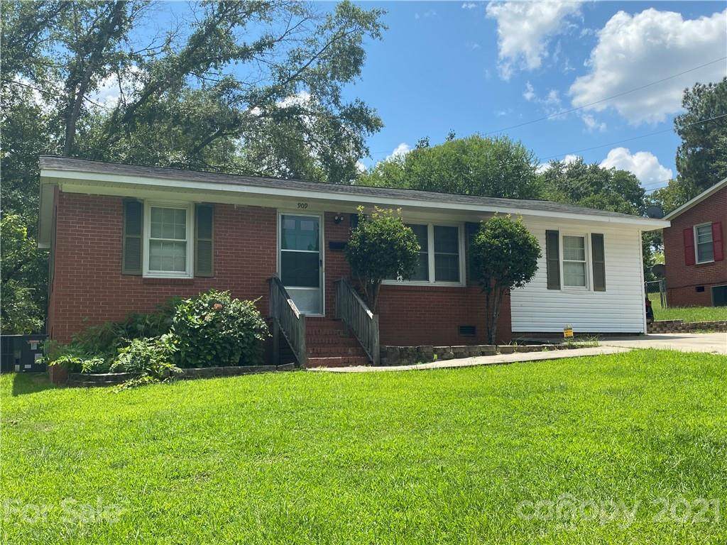 909 Marion Street - Photo 1
