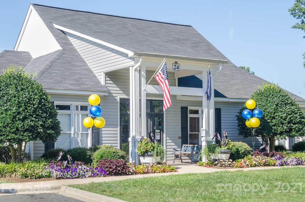 37 Hamiltons Harbor Drive - Photo 1