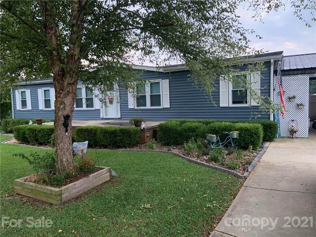 324 Jack Francis Road - Photo 1