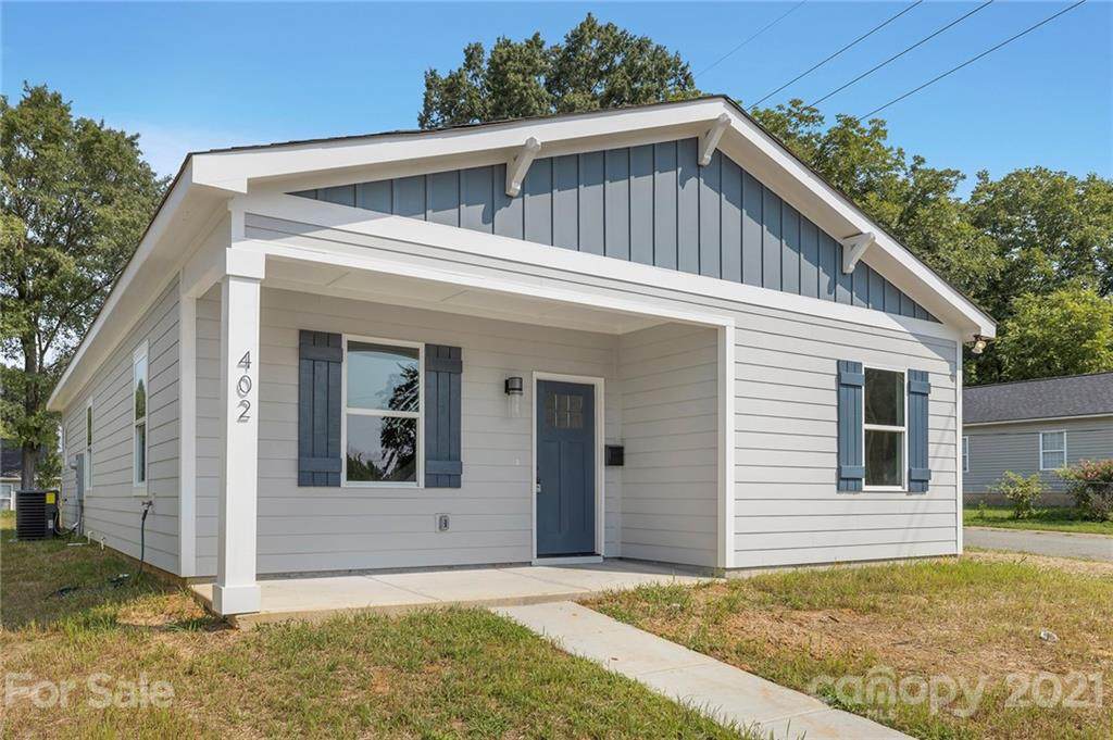 402 Lakewood Avenue - Photo 1