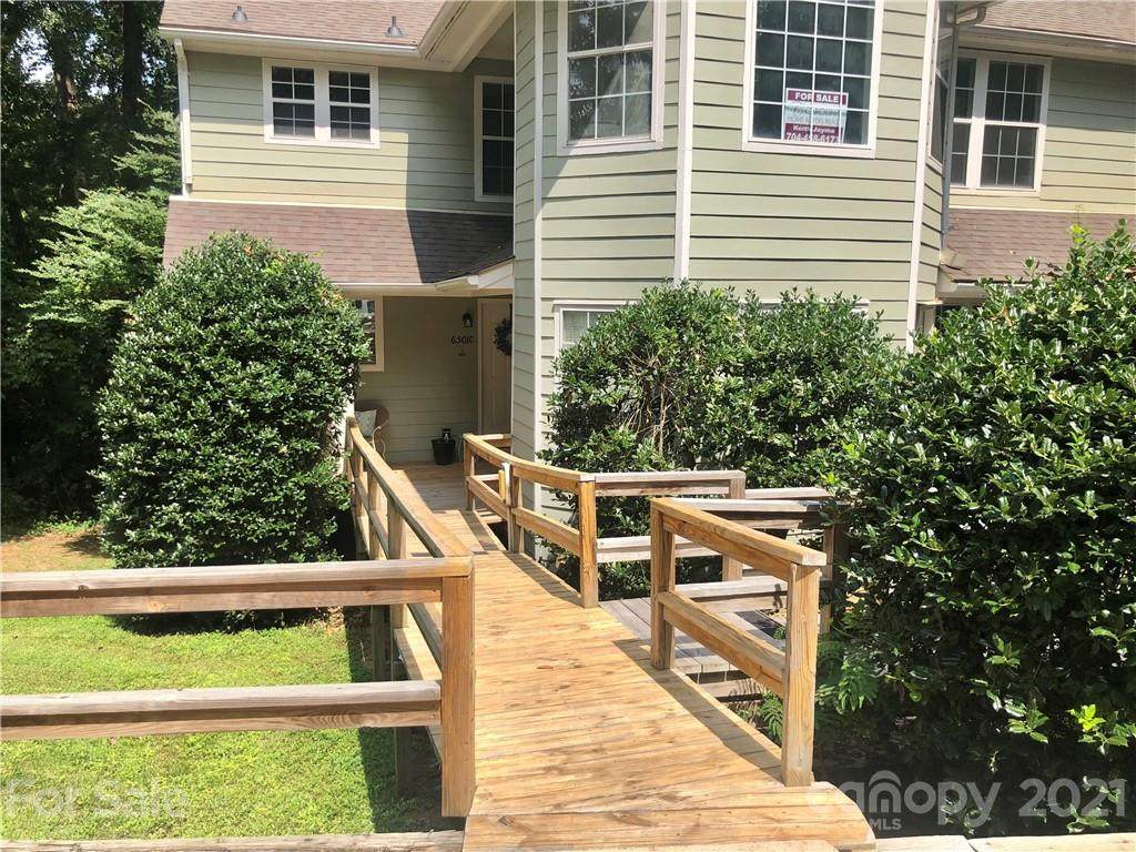 6501 Clavell Lane - Photo 1