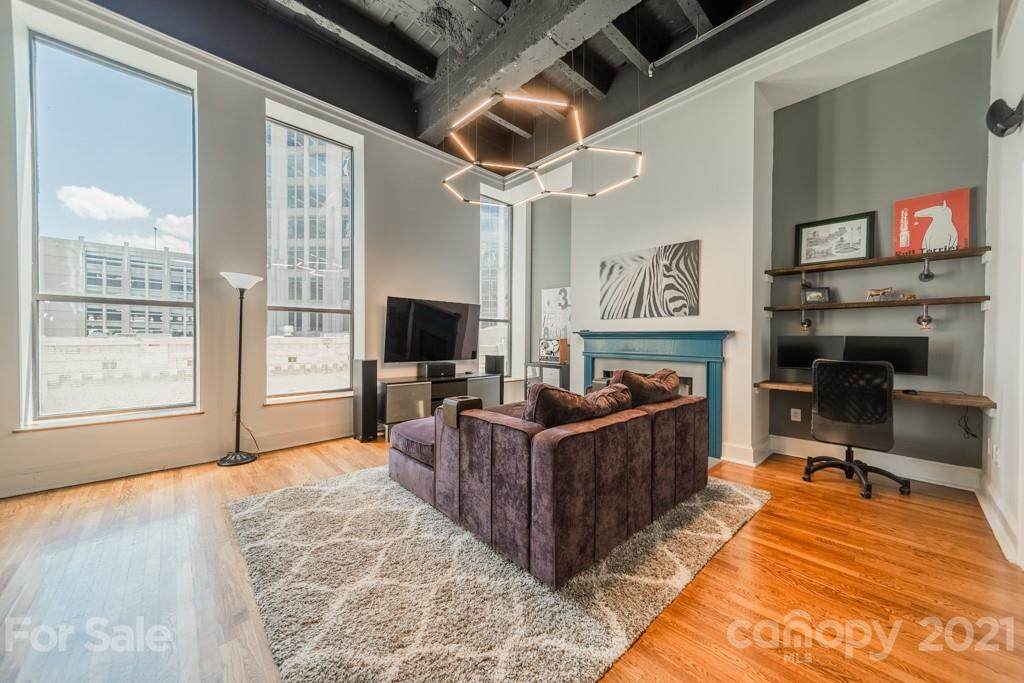 127 Tryon Street - Photo 1