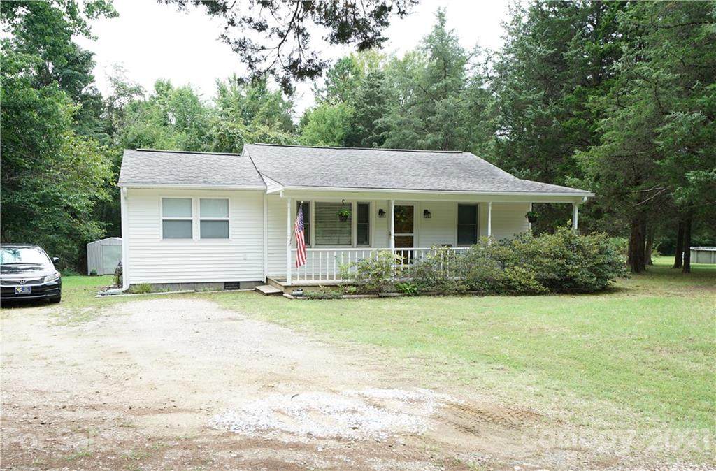 2975 Sharon Road - Photo 1