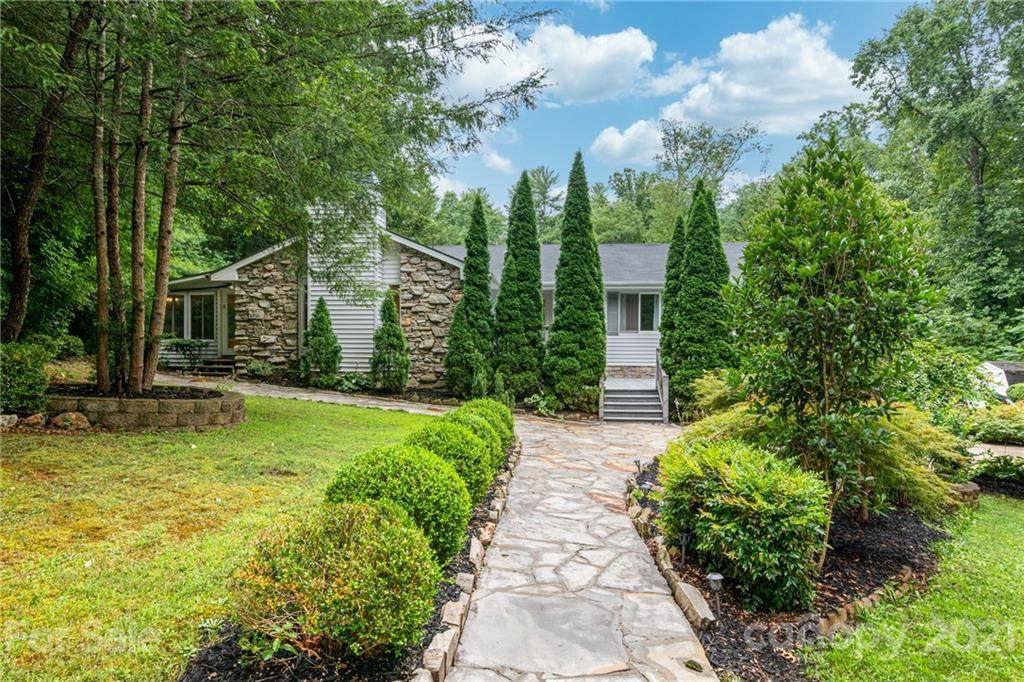11 Canterbury Drive - Photo 1