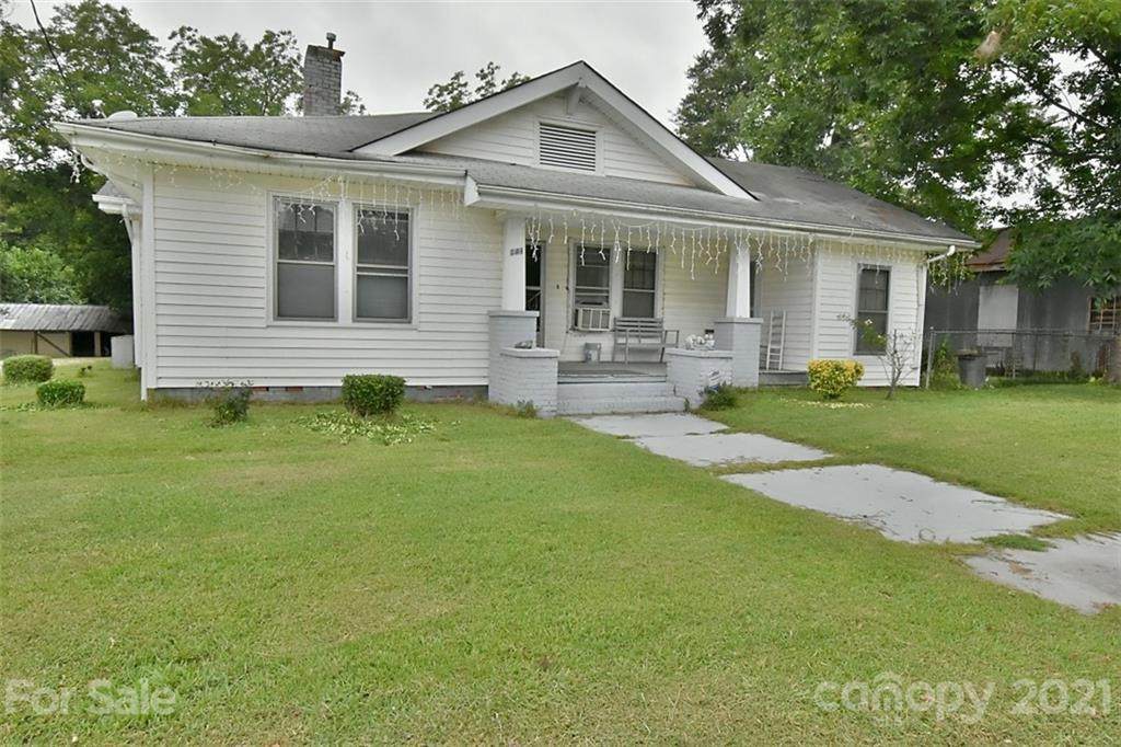 148 Brooklyn Avenue - Photo 1
