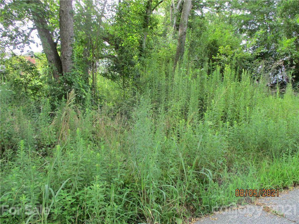 512 5th Street - Photo 1