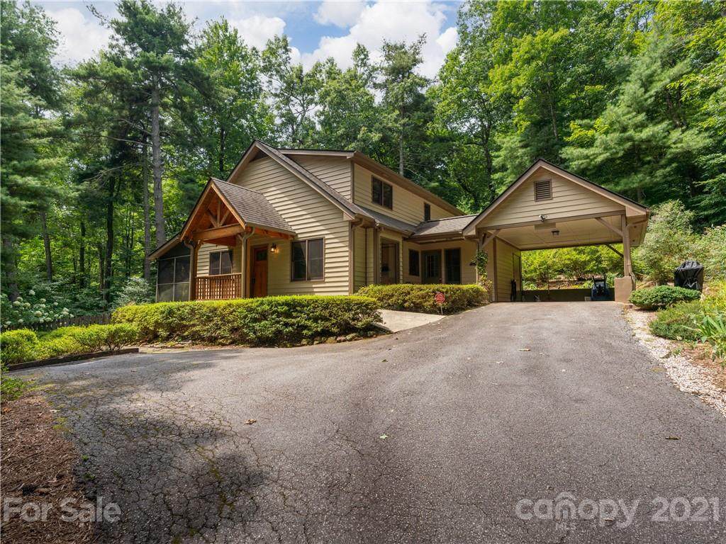 490 Friendship Lane - Photo 1