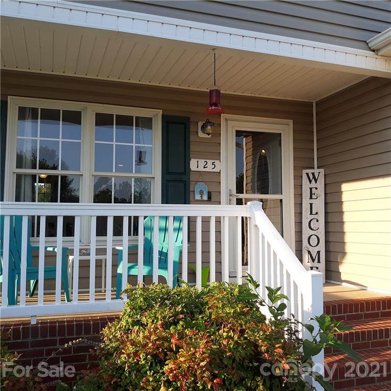 125 Rock Island Drive - Photo 1