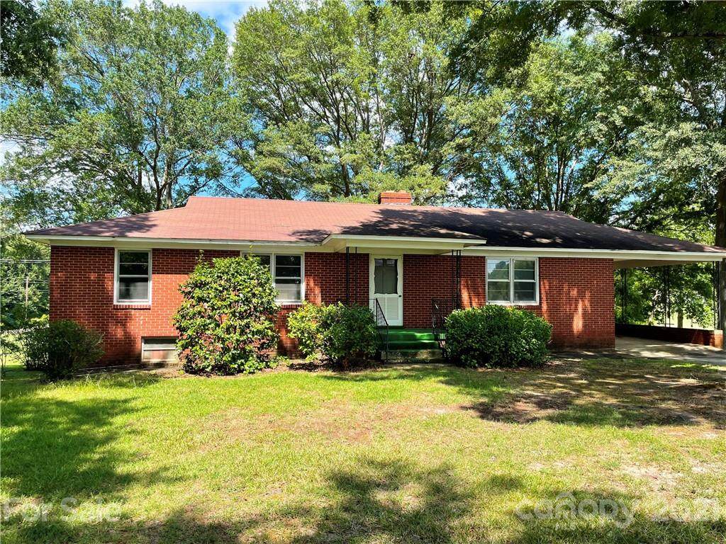 2909 Lesslie Highway - Photo 1