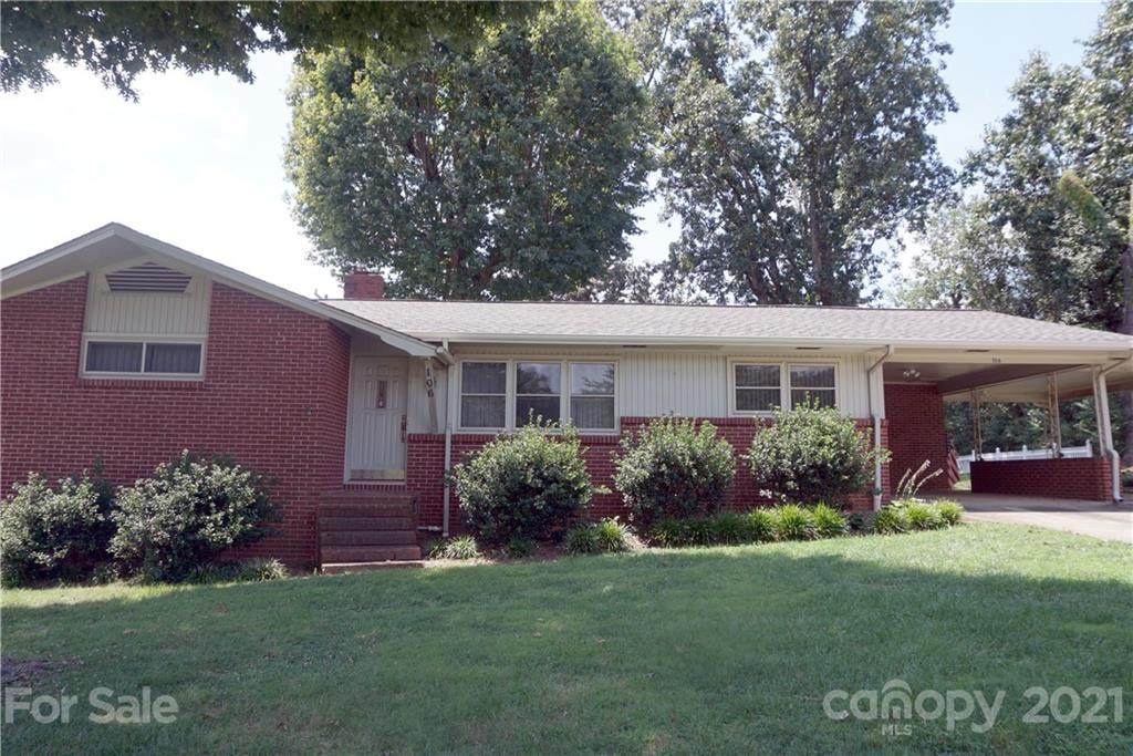 106 21st Avenue - Photo 1
