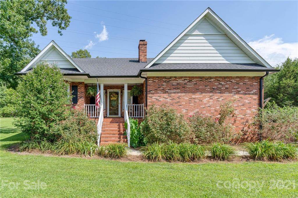 2205 Lancaster Avenue - Photo 1