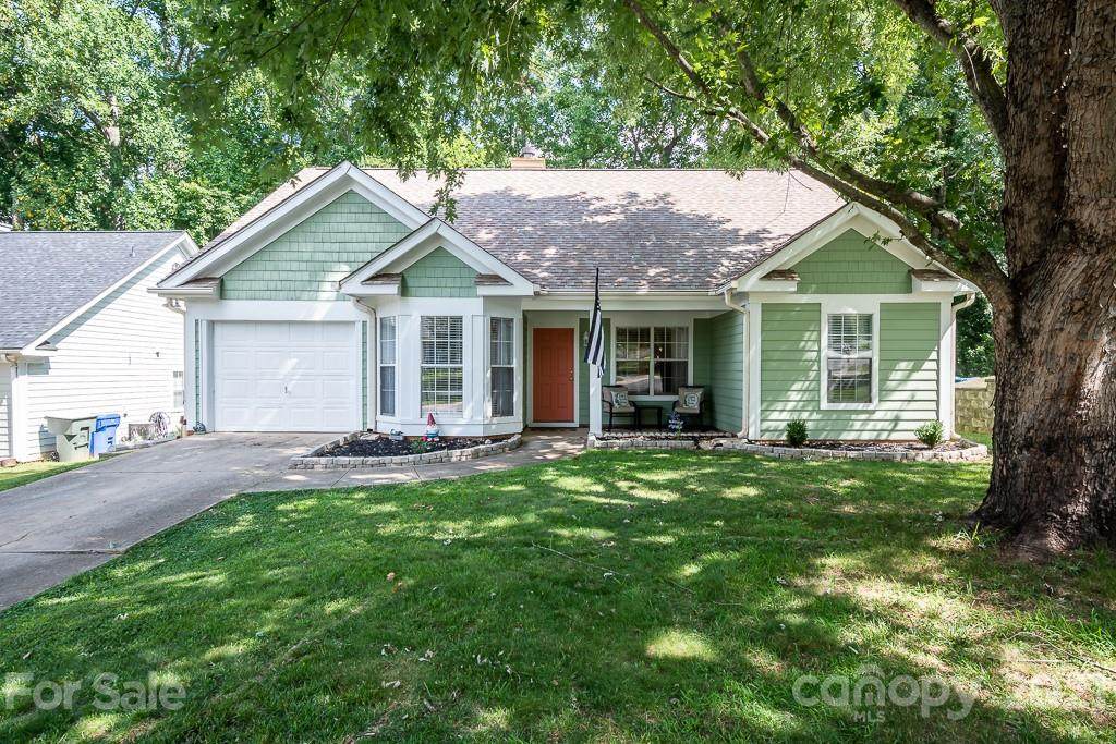 407 Cedarcroft Drive - Photo 1
