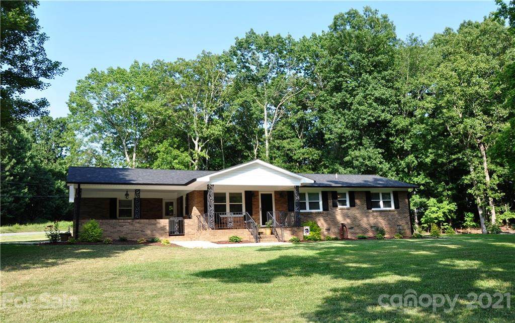 1413 Hill Road - Photo 1