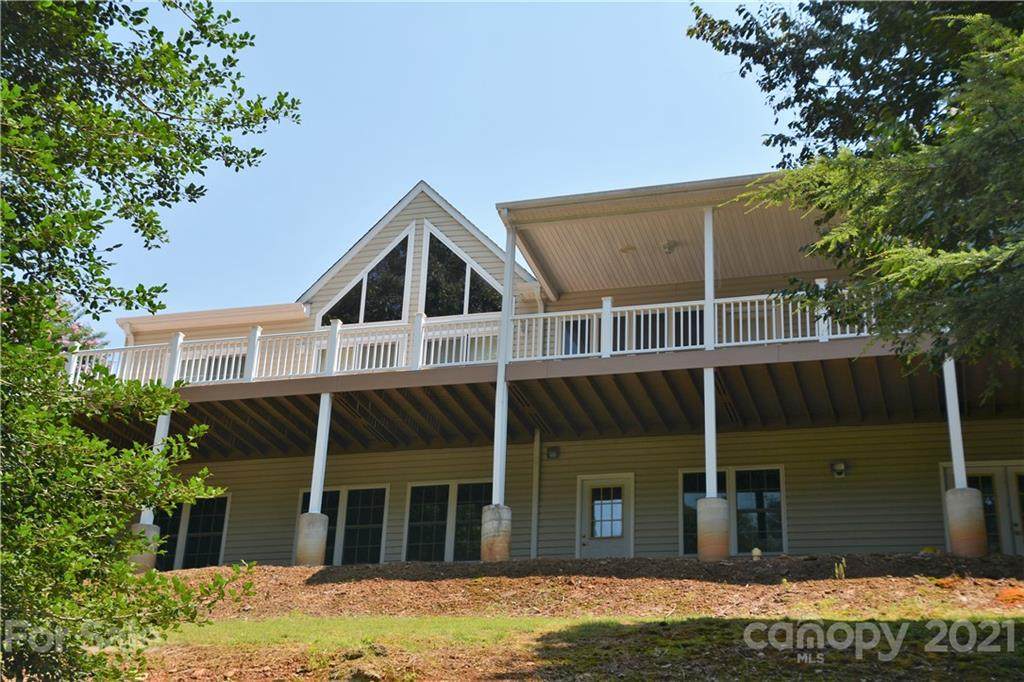 196 Eastmoor Drive - Photo 1