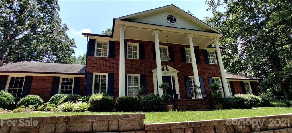 504 Richmond Road - Photo 1